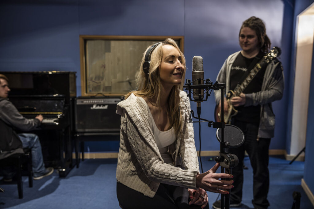 Dun Laoghaire Further Education Institute - Advanced Cert in Sound Engineering and Production – Level 6 - 2