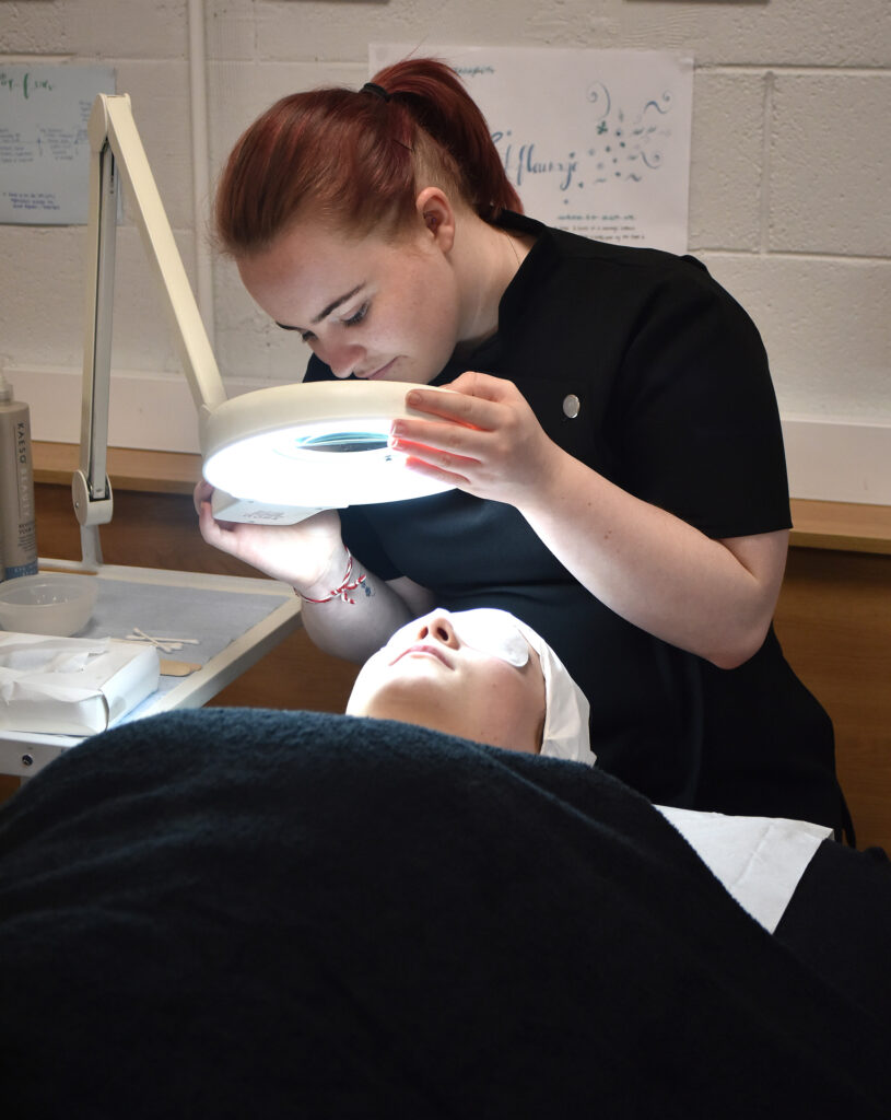 Ó Fiaich Institute of Further Education - Beauty, Massage & Electrotherapy - 1